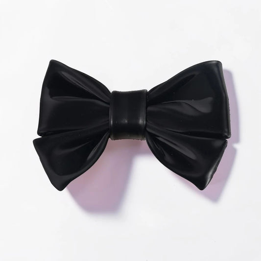 Black - Marloe Bow Charm
